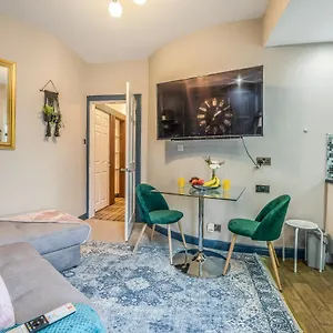 Stylish Abode Edinburgh
